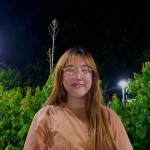 Meet your Posher, Hana